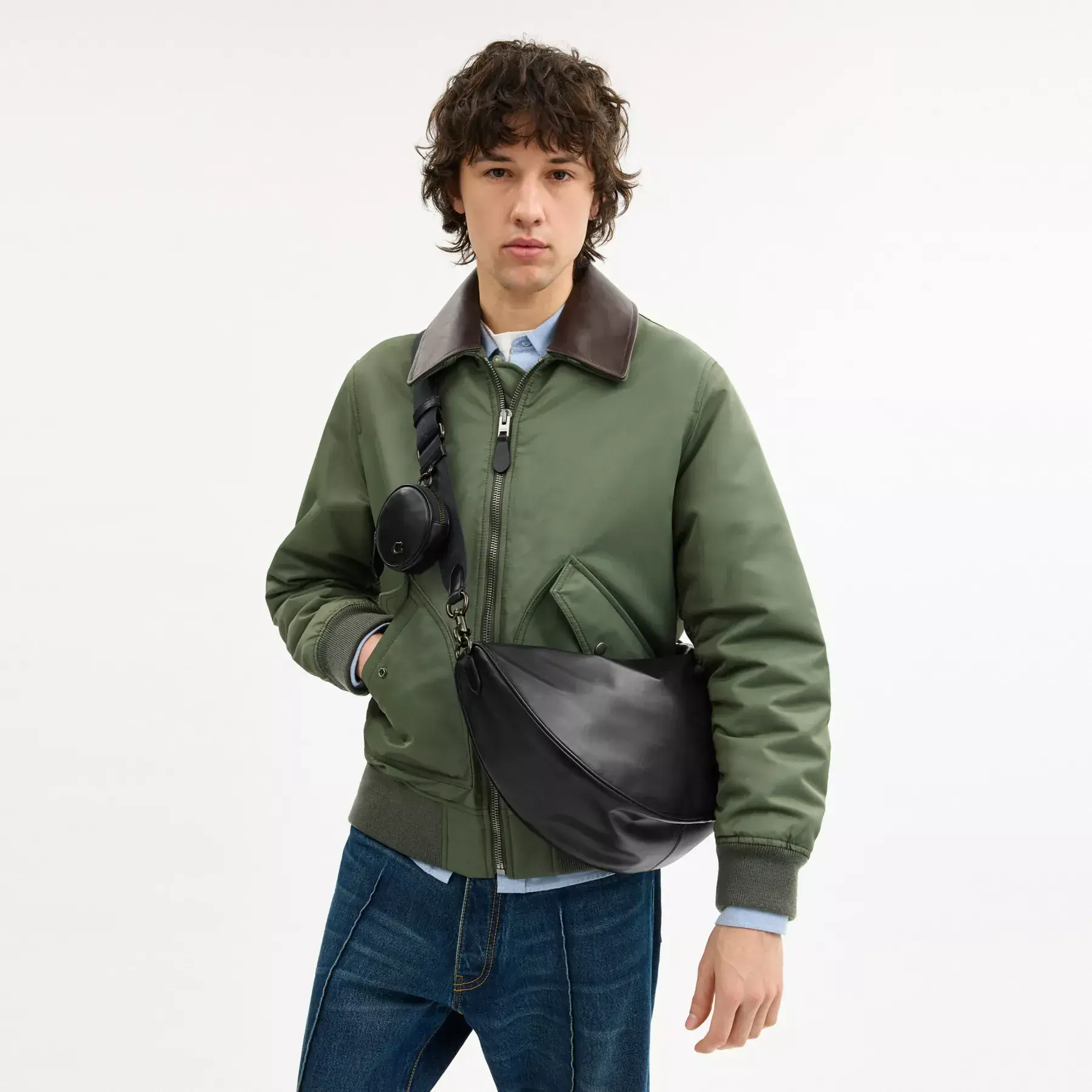 Hall Soft Sling Bag 45 Hall Soft Sling Bag 45