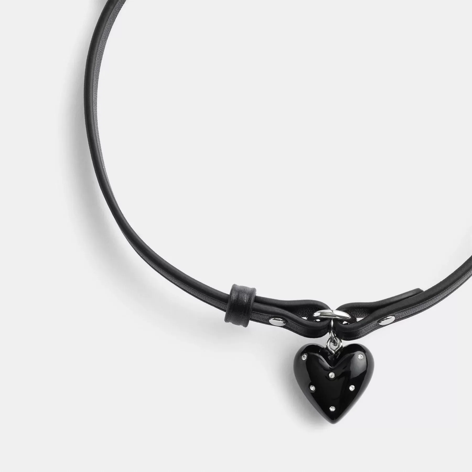 Resin Heart Charm Leather Choker