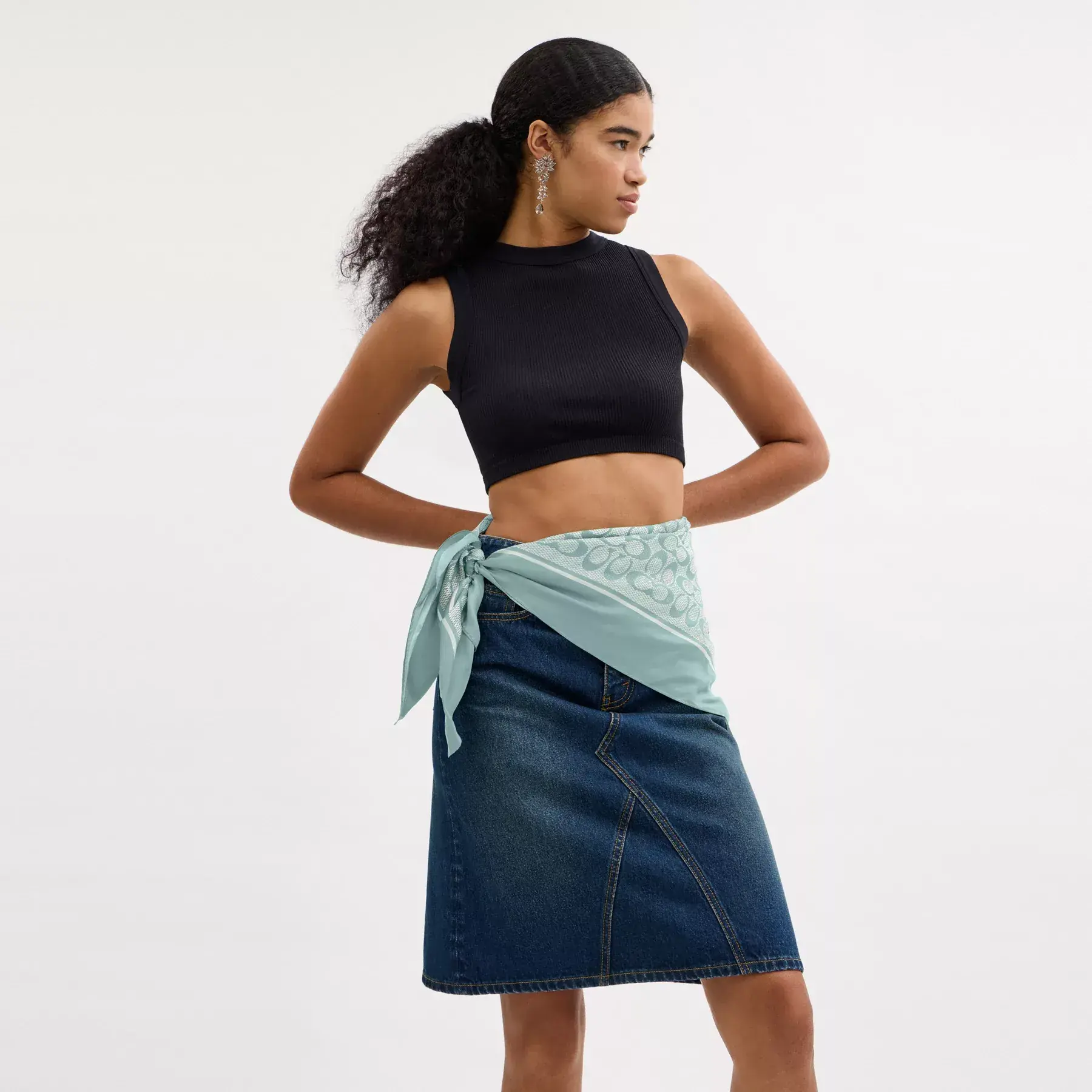 Vintage Signature Print Silk Square Scarf