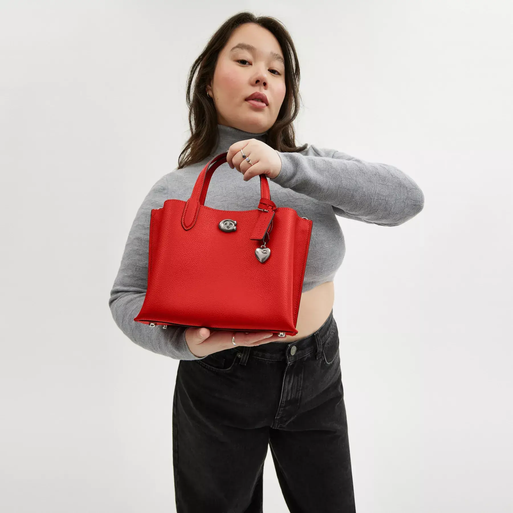 Willow Tote 24 With Heart Charm Willow Tote 24 With Heart Charm